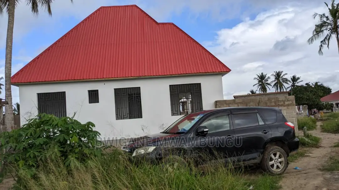 3bdrm Apartment in Mwambungu Broker, Mbagala for sale