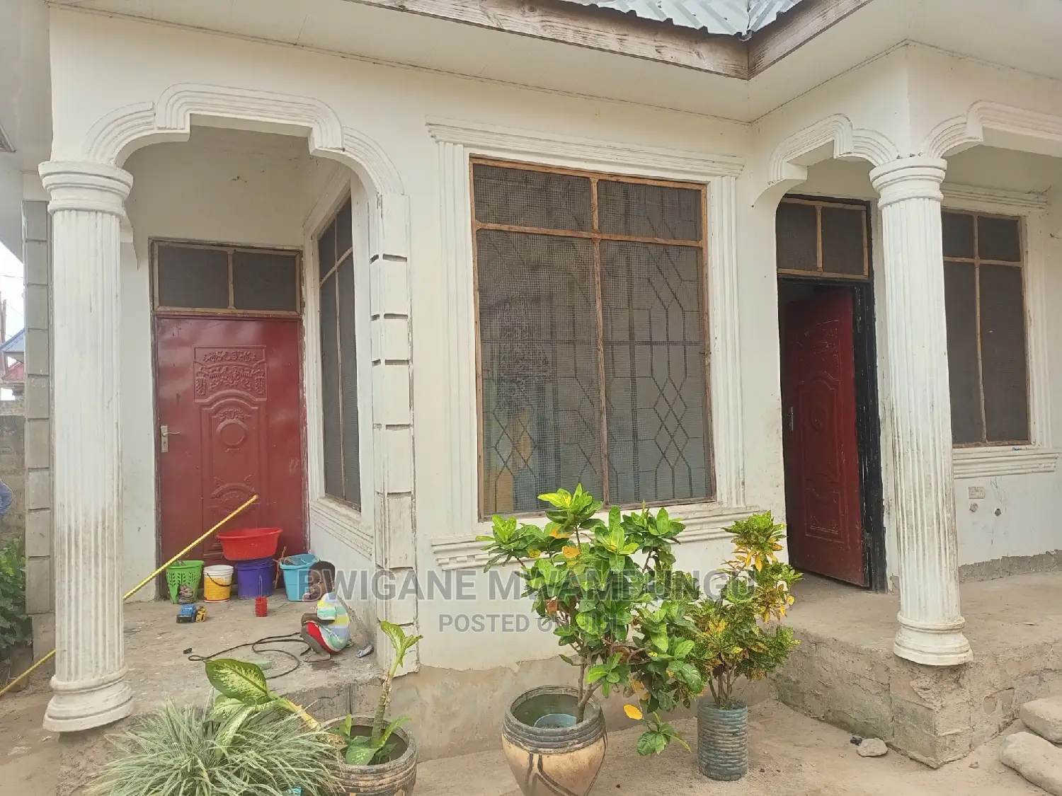 Furnished 3bdrm Apartment in Mwambungu Broker, Mbagala for sale