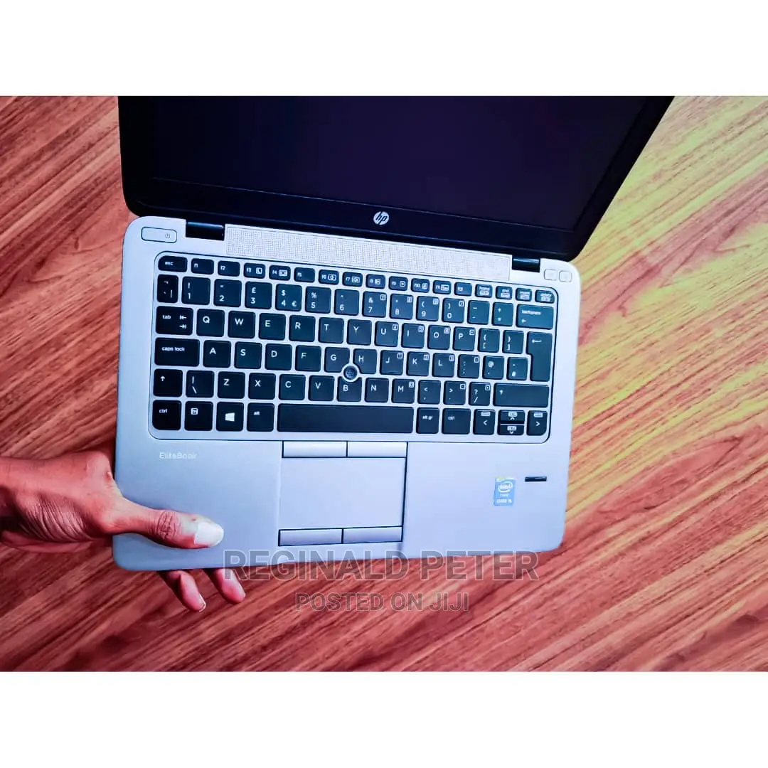 Laptop HP EliteBook 820 G2 8GB Intel Core I5 HDD+SSD 500GB