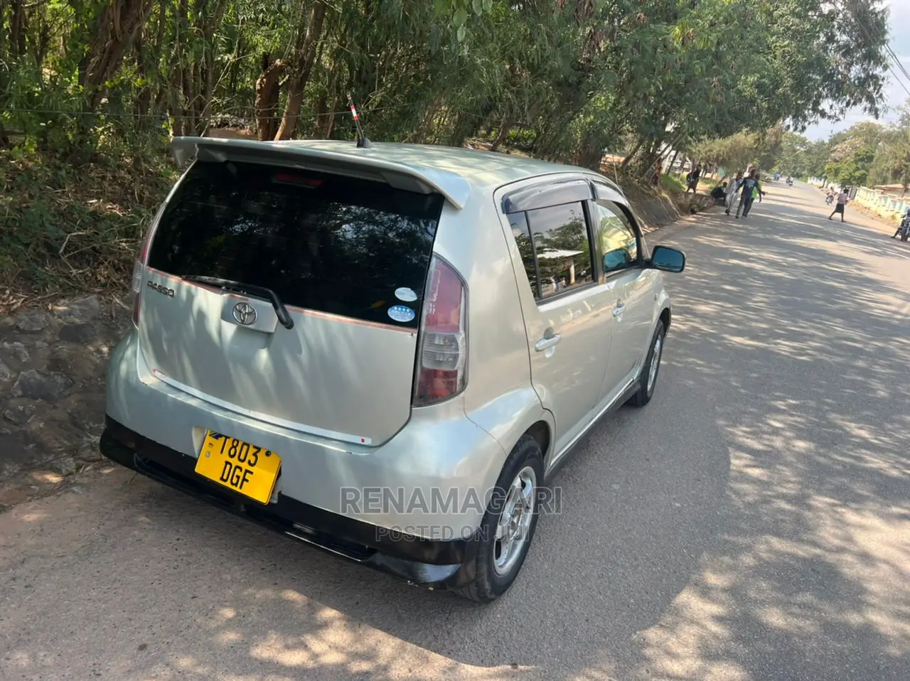 Toyota Passo 2004 Gray