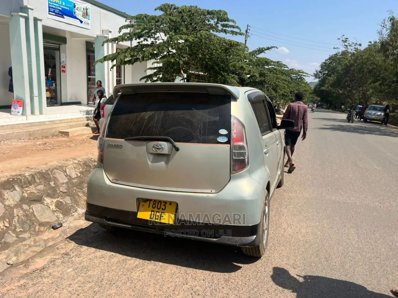 Toyota Passo 2004 Gray
