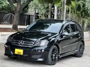 Mercedes-Benz M Class 2005 Black