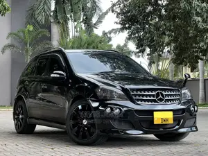 Mercedes-Benz M Class 2005 Black