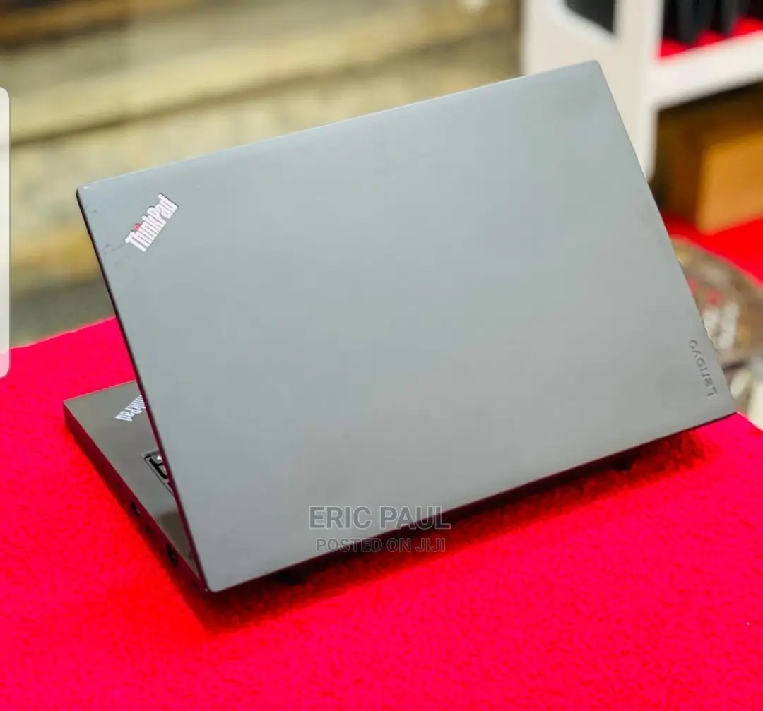 Laptop Lenovo ThinkPad X260 8GB Intel Core I7 HDD 500GB