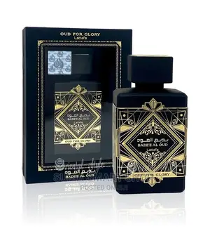 BADE'E Al Oud Perfume . (Oud for Glory )