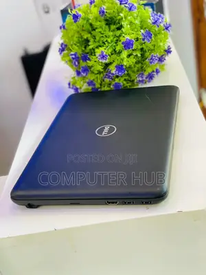 Laptop Dell Latitude 3180 4GB Intel Pentium SSD 128GB