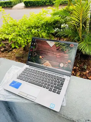 New Laptop Dell Latitude 7400 16GB Intel Core I5 SSD 256GB