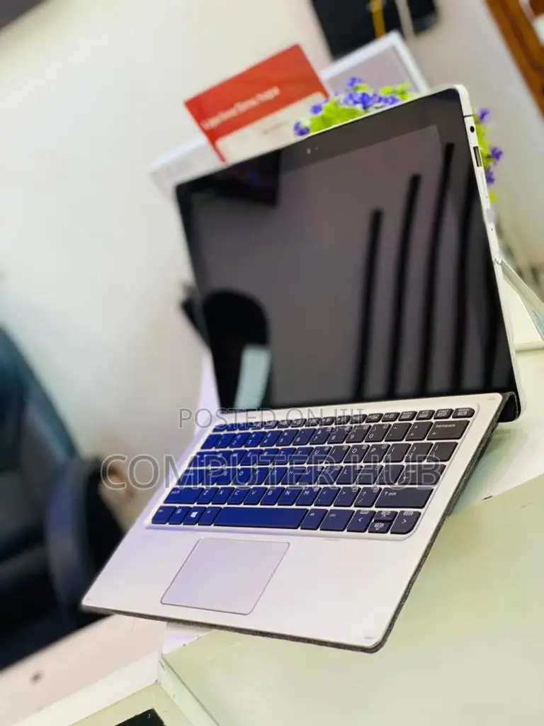 Laptop HP Elite X2 1012 8GB Intel Core M SSD 256GB