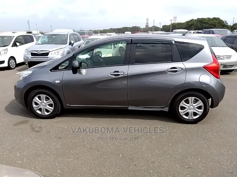 Nissan Note 2012 Gray