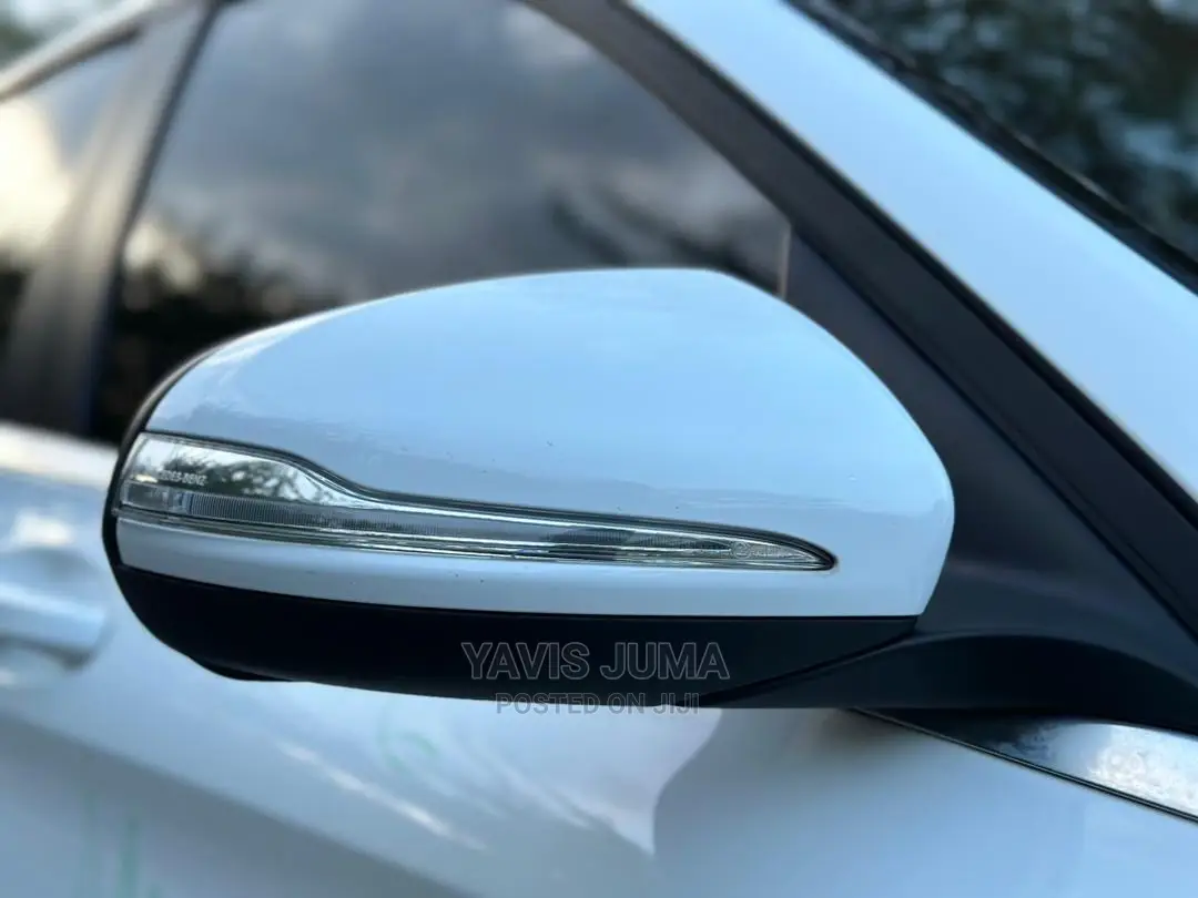 Mercedes-Benz C-Class 2014 White