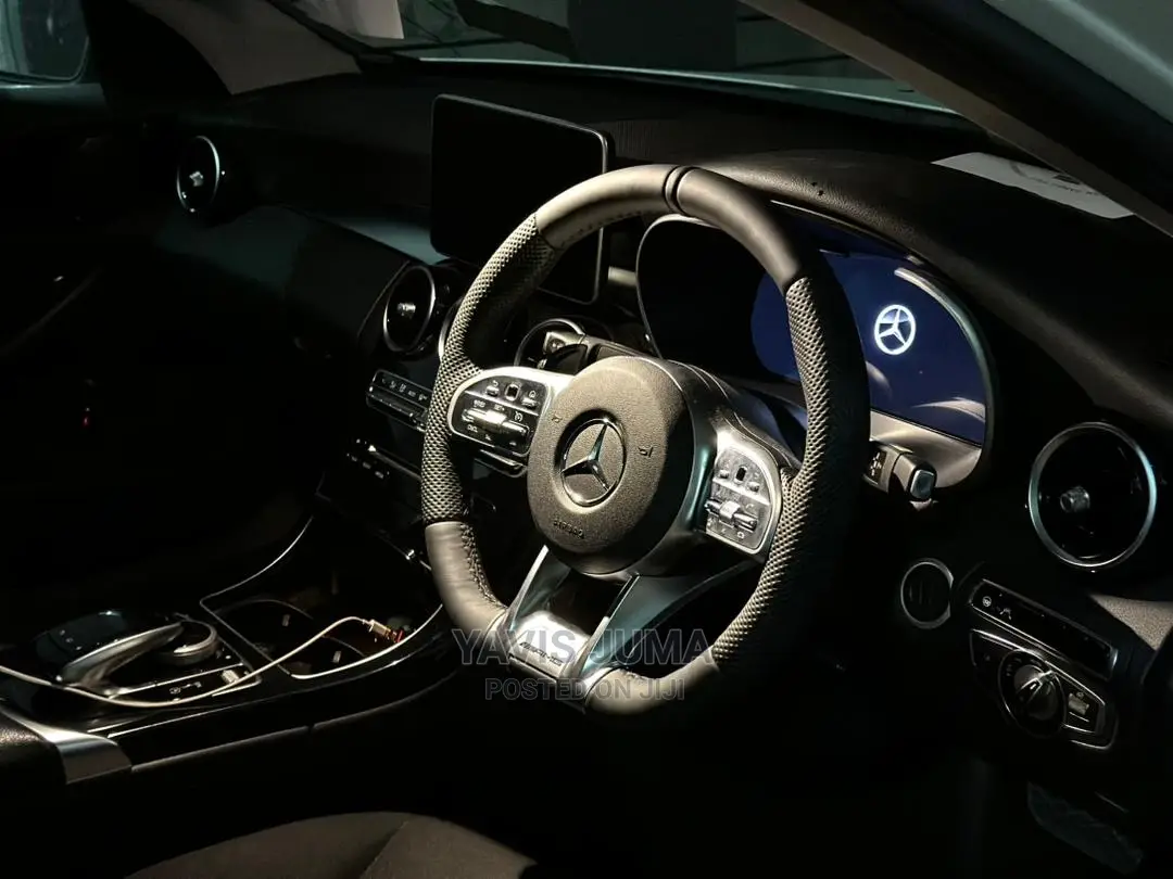 Mercedes-Benz C-Class 2014 White