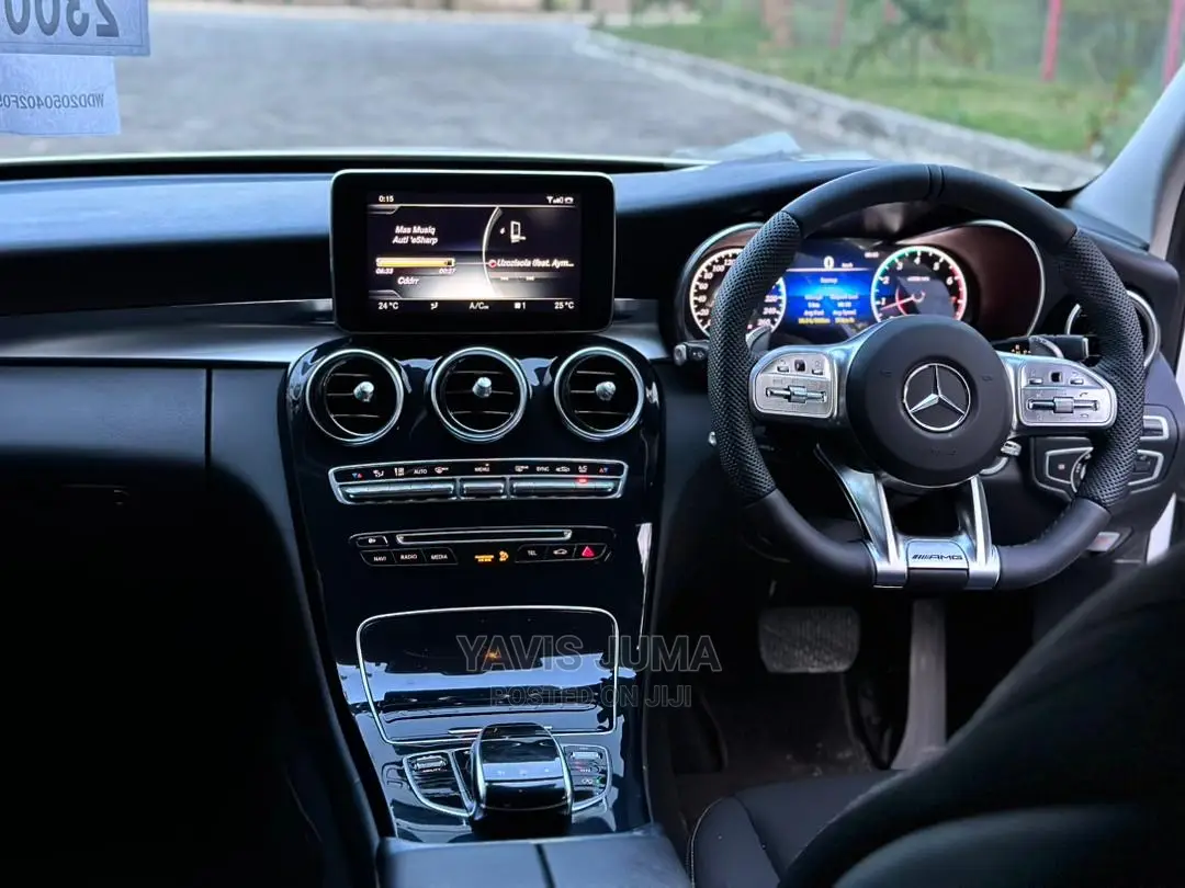Mercedes-Benz C-Class 2014 White