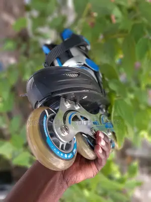 Action Roller Skate