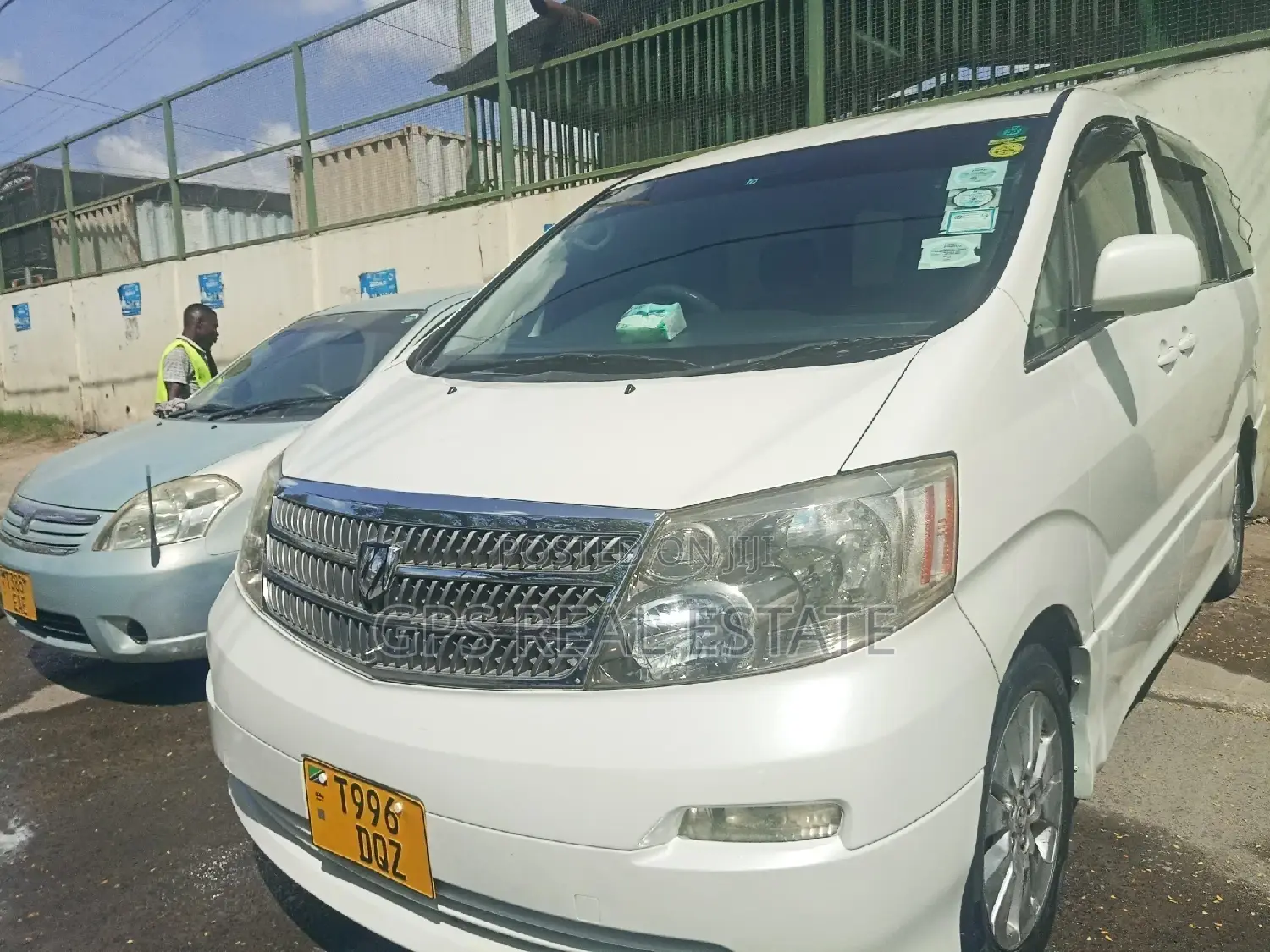Toyota Alphard 2006 White