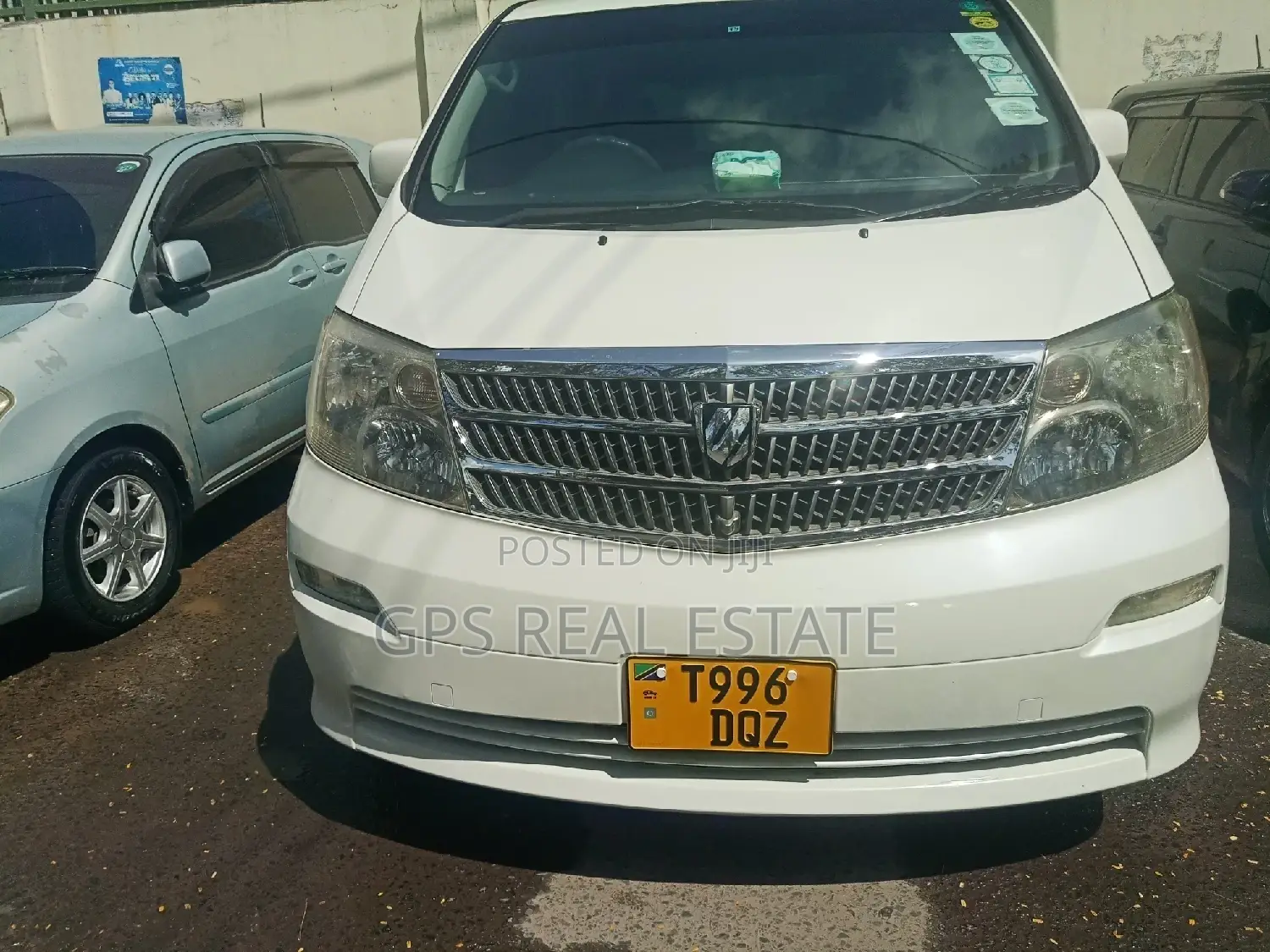 Toyota Alphard 2006 White