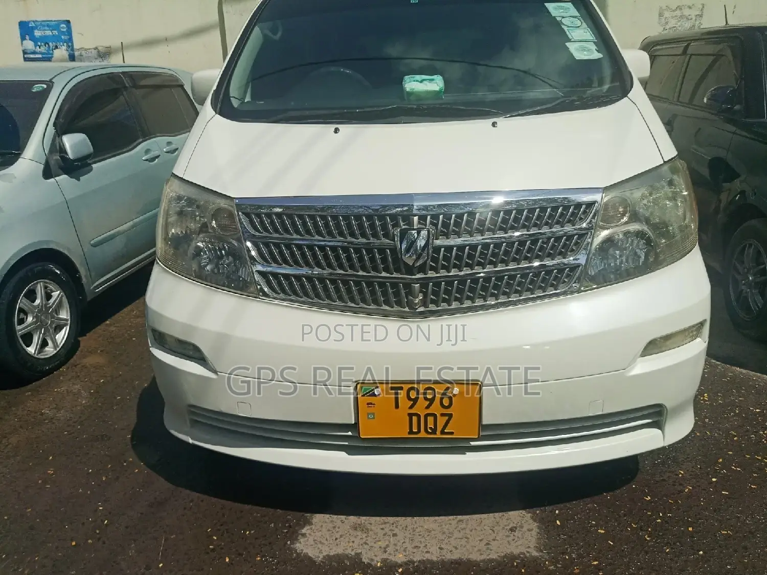 Toyota Alphard 2006 White