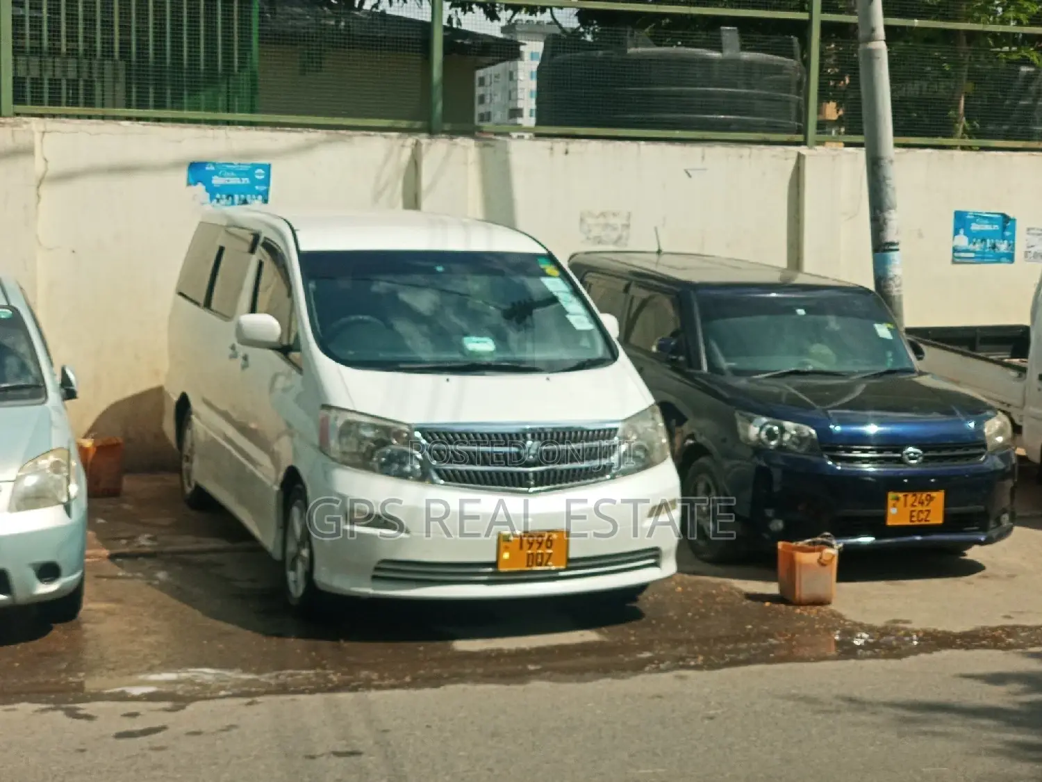 Toyota Alphard 2006 White