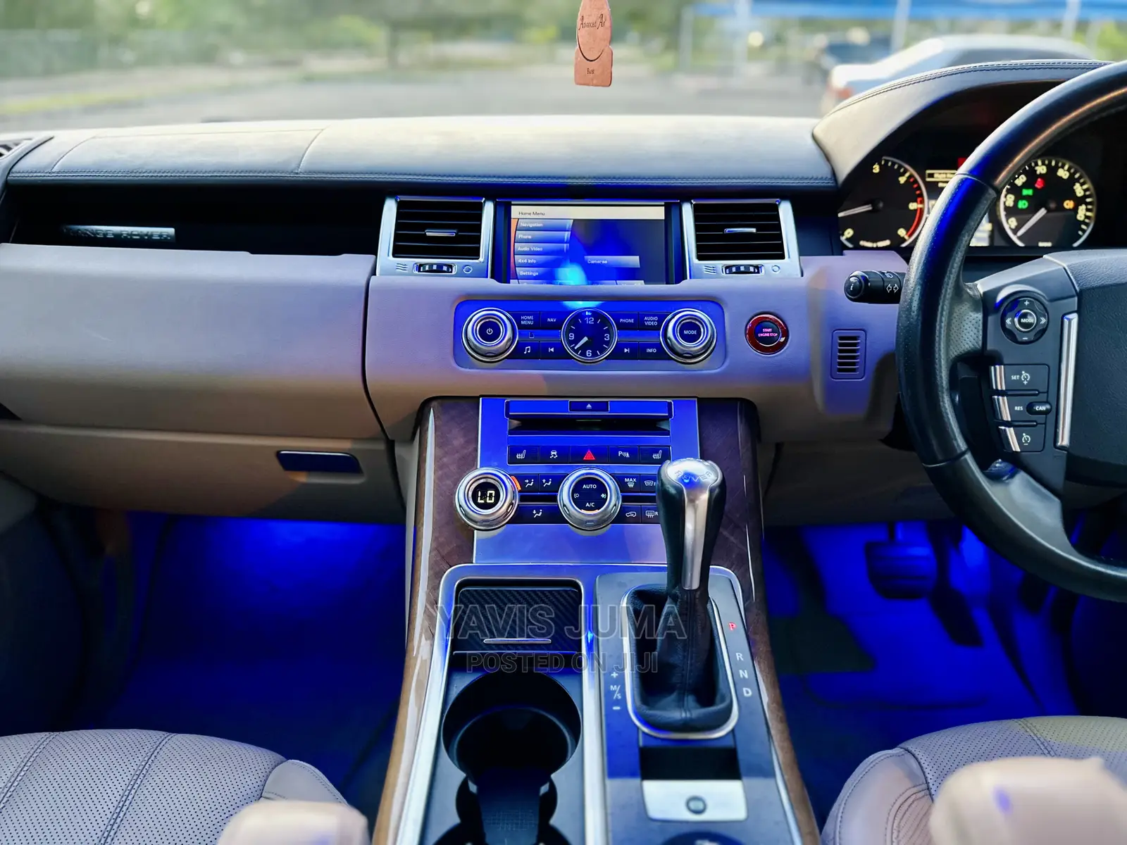 Land Rover Range Rover Sport 2010 Gold