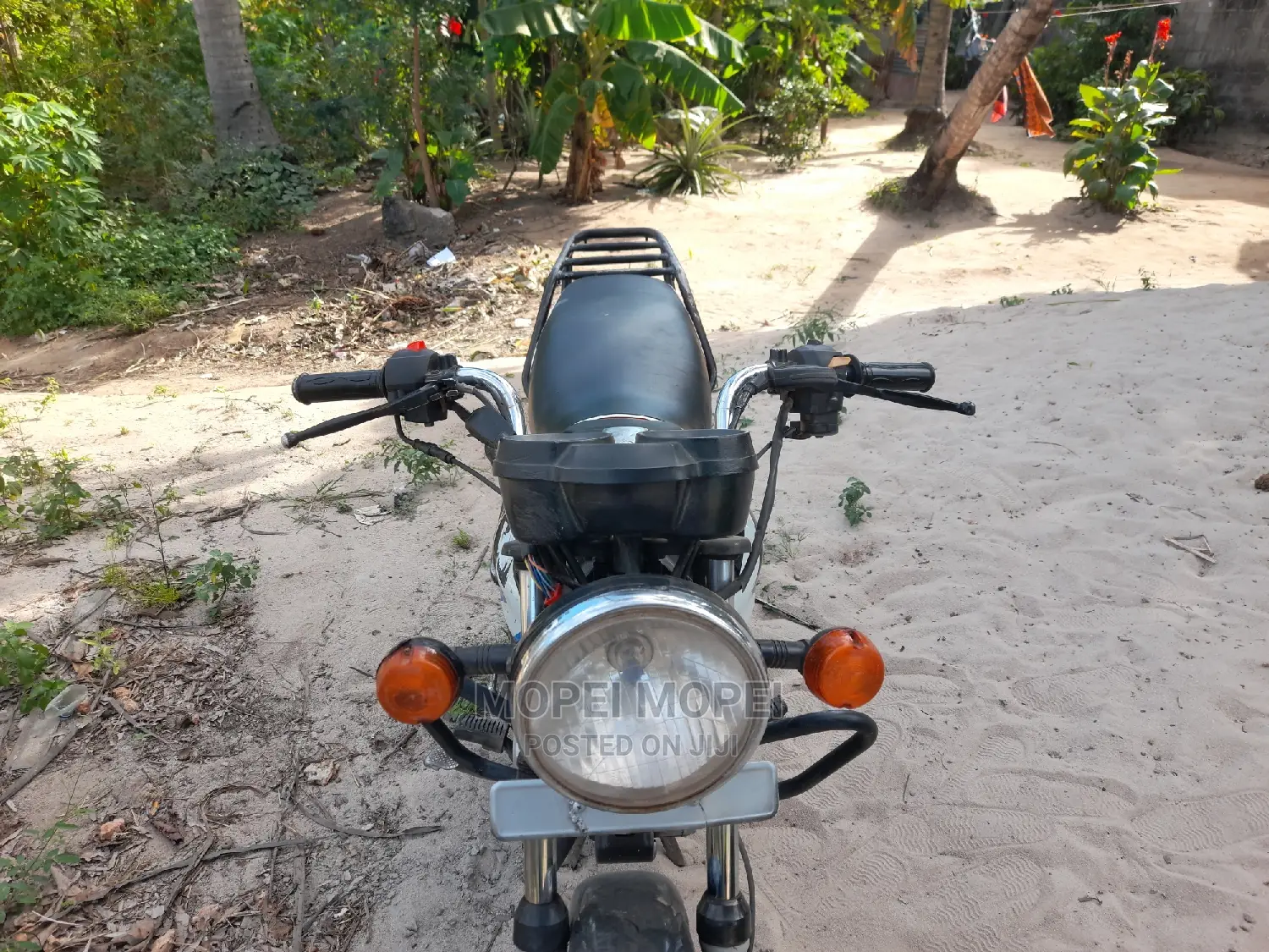 TVS HLX 125 2021 Black