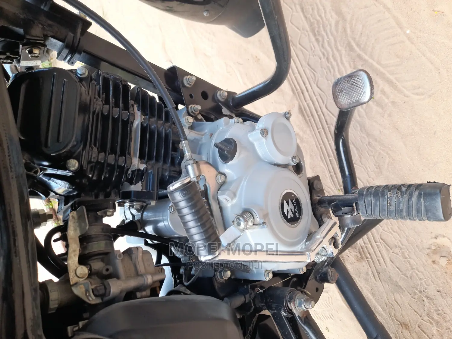 Bajaj Boxer 125 2022 Black