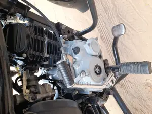 Bajaj Boxer 125 2022 Black