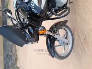 Bajaj Boxer 125 2022 Black