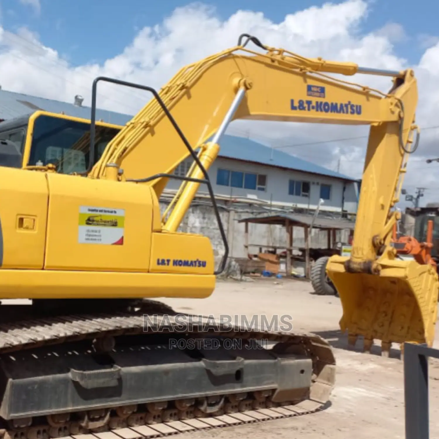 L T Komatsu 210 LC Excavator 2pcs