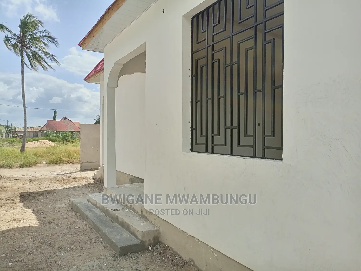 3bdrm Apartment in Mwambungu Broker, Mbagala for sale