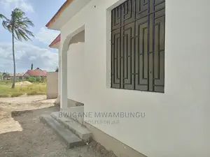 3bdrm Apartment in Mwambungu Broker, Mbagala for sale