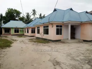 Furnished 3bdrm Mansion in Kigamboni Kisiwani, Kinondoni for sale
