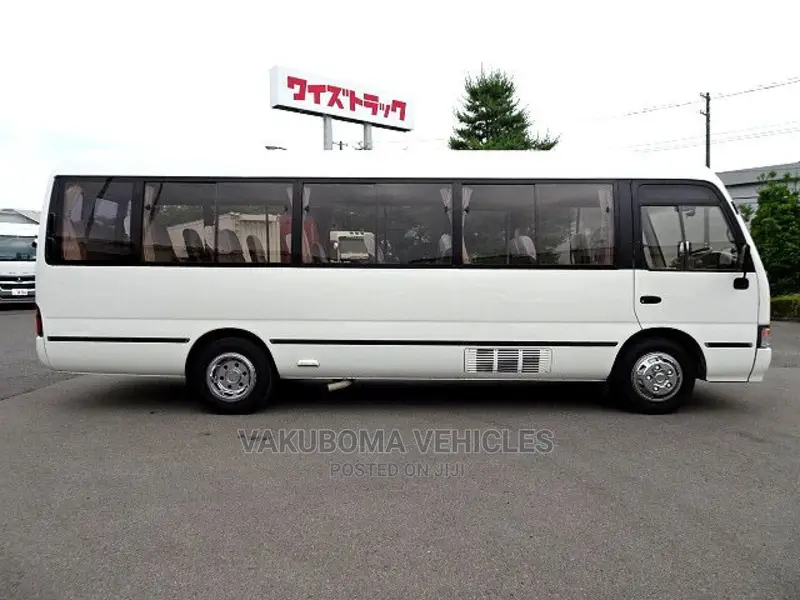 Toyota Coaster 1998 White