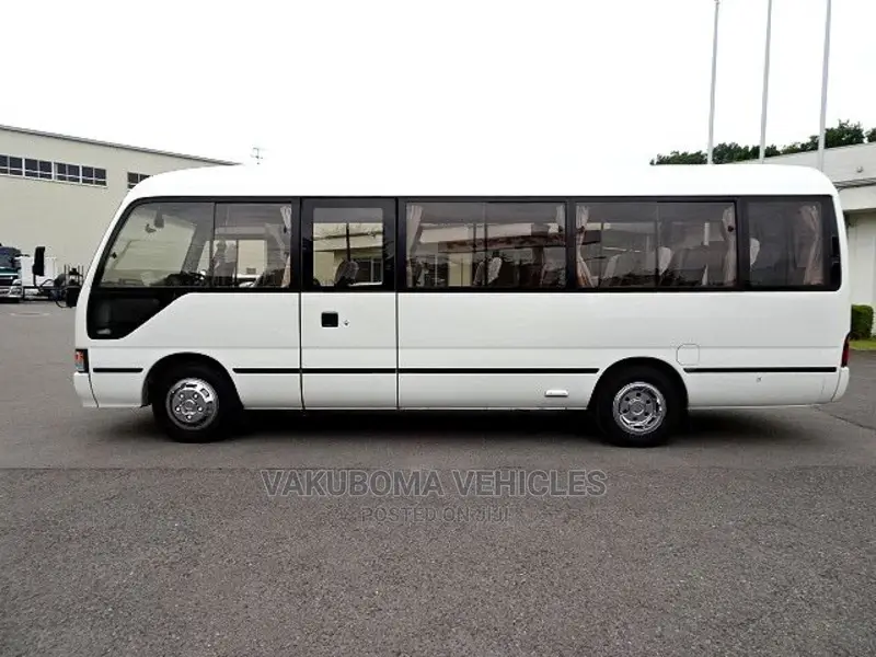 Toyota Coaster 1998 White