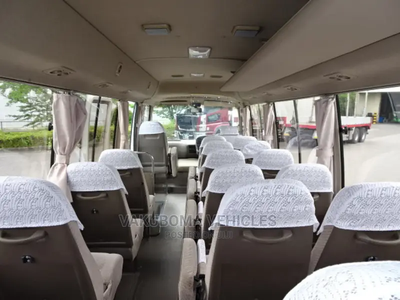 Toyota Coaster 1998 White