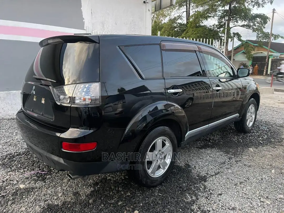 Mitsubishi Outlander 2.4 2009 Black
