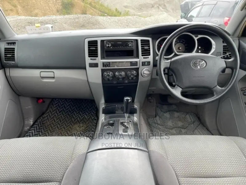 Toyota Hilux Surf 2004 Silver