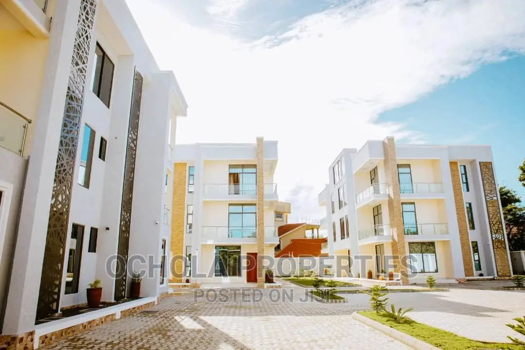 Furnished 3bdrm Apartment in Masaki for rent