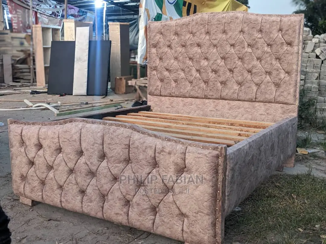 Bed Sofa Mpya