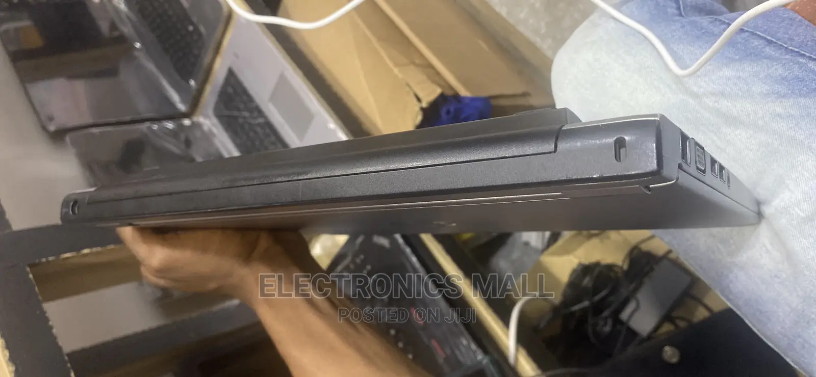Laptop Dell Latitude 3330 4GB Intel Core I3 HDD 320GB