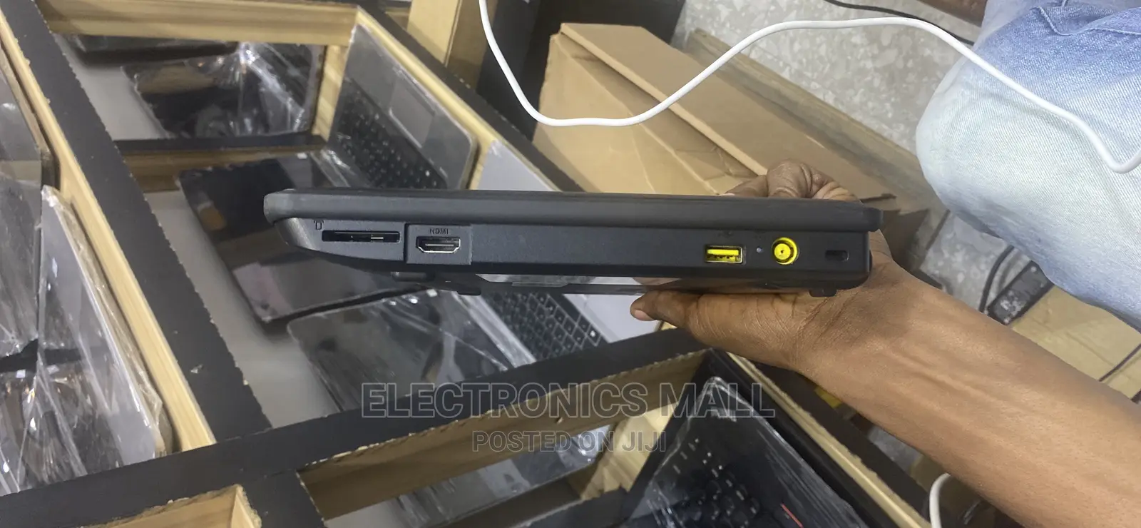 Laptop Lenovo ThinkPad X131e 4GB Intel HDD 320GB