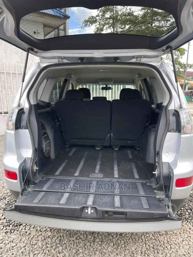Mitsubishi Outlander 2.4 SE 2006 Silver