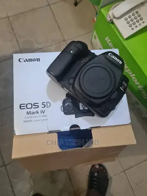 Canon 5d Mark Iv Brand New With Lens