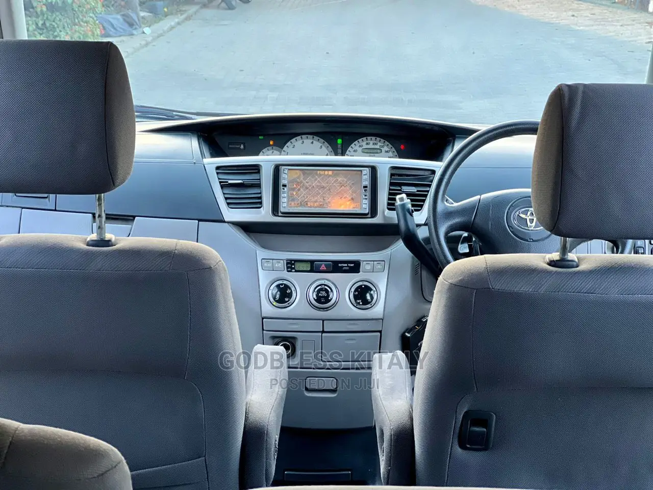 Toyota Noah 2003 Black
