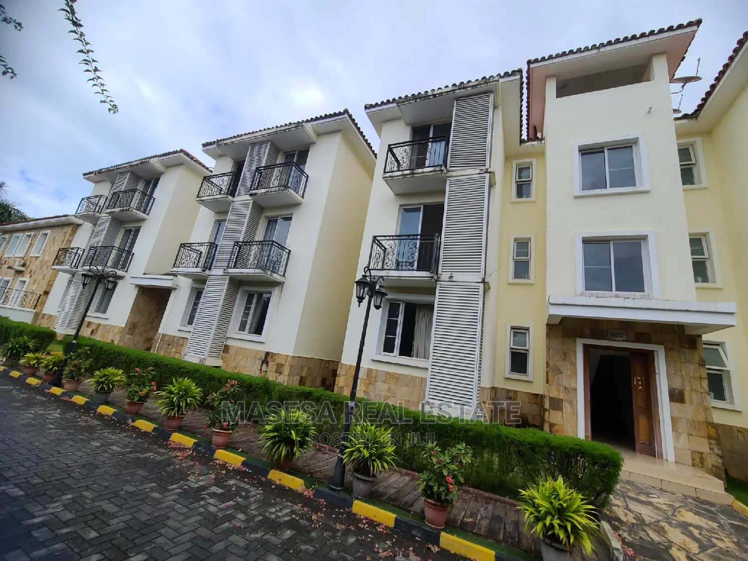 Furnished 2bdrm Apartment in Masaki for rent
