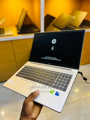 New Laptop HP ProBook 450 G8 16GB Intel Core I7 SSD 512GB