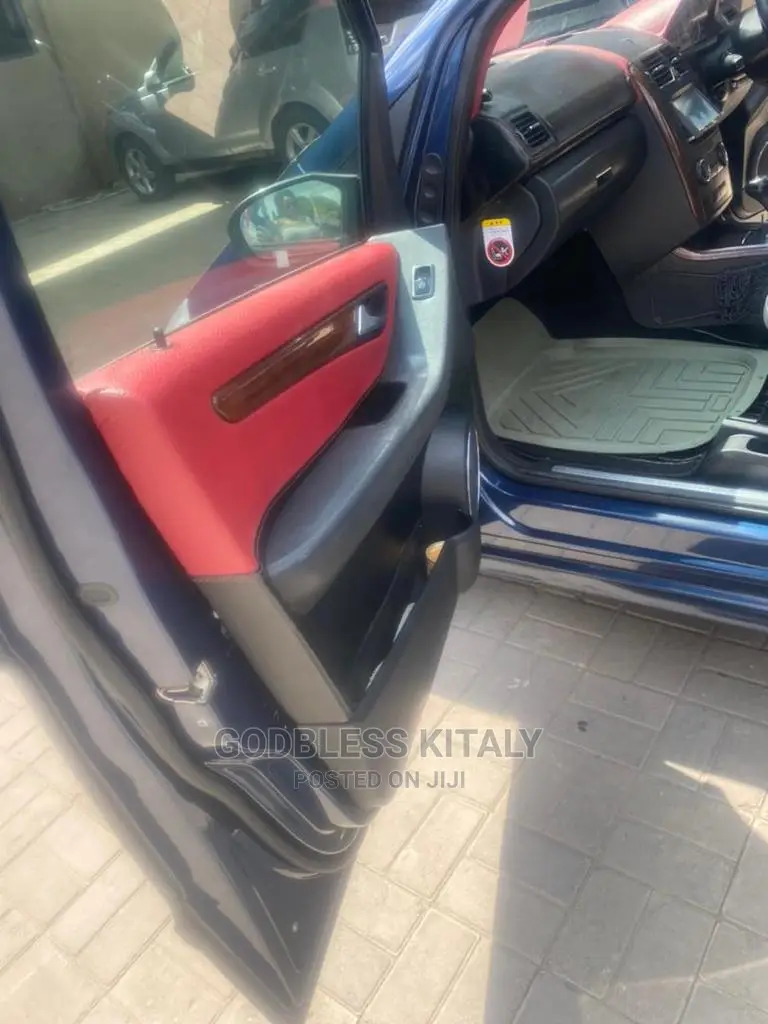 Mercedes-Benz C-Class 2006 Blue