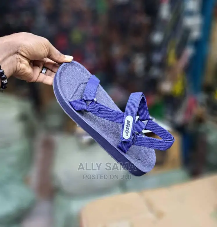KITO Sandals