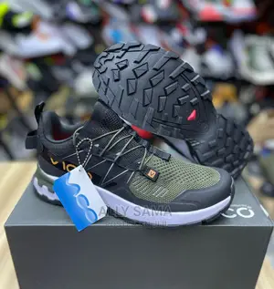 Vicco Sneakers