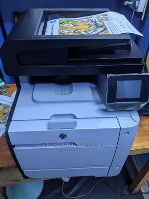 HP Color Laserjet Pro MFP M476dw