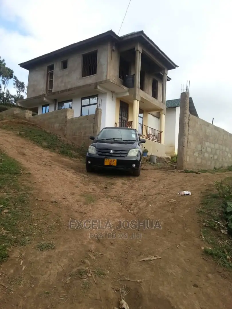 5bdrm House in , Central Business Area for sale