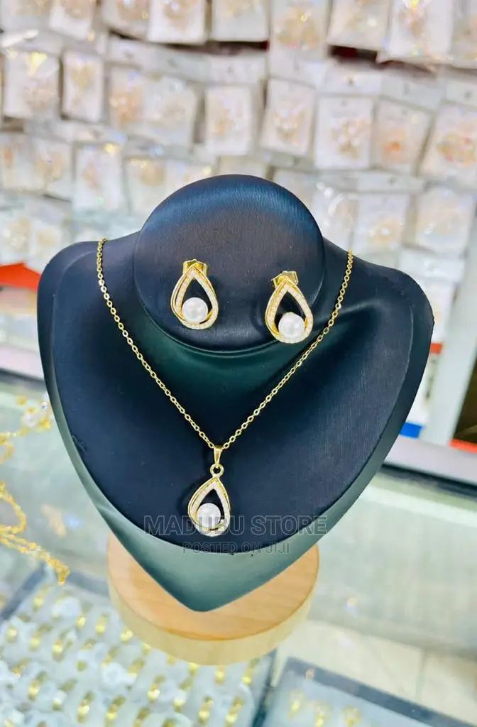 A Set of Necklace and Earrings